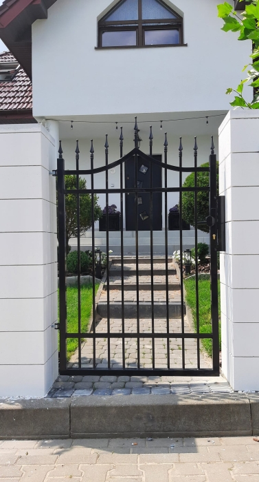 360097786_254432844001263_4065553965989114075_n